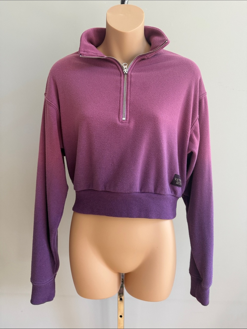 Victoria's Secret Pink to Purple Ombre Half-Zip Cropped Sweatshirt Size XS